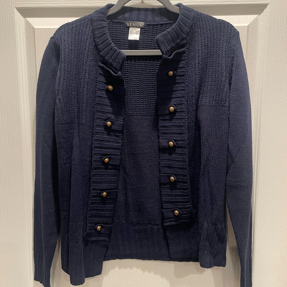 VENUS Women's Navy Sweater